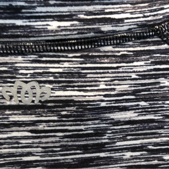 Maurice’s zip athletic jacket - Picture 7 of 7